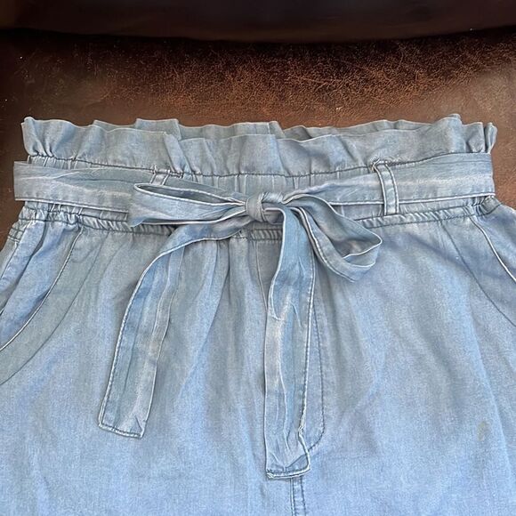 Thread & Supply Tencel Shorts - Picture 3 of 7